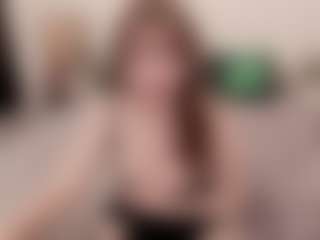 Live cam show with sophialinn - Brown Hair on Mixed Magazine Live