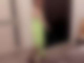 Live cam show with sophialinn - Granny Brown Hair on xxxlivecams.org