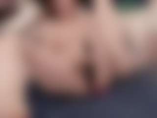 Live cam show with sophialinn - Bedroom Brown Hair on Camversity