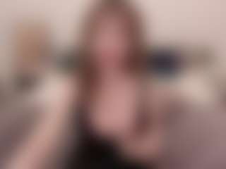 Live cam show with sophialinn - Butt Plug on Milf Play
