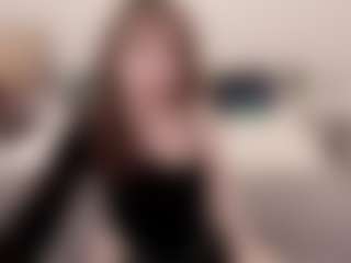 Live cam show with sophialinn - Granny Brown Hair on intimatelivegirls.com