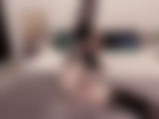 Live cam show with sophialinn - Granny Brown Hair on CamSodaAdn
