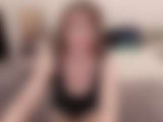 Live cam show with sophialinn - Granny Dildo on Camsoda
