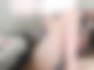 Live cam show with kittyhotass - Lesbian on Milfs Live
