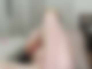 Live cam show with kittyhotass - Flashing on Sweet Sext