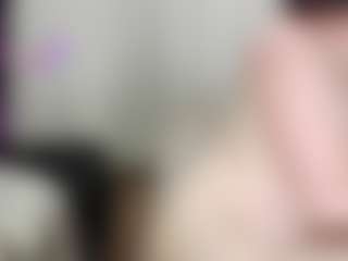 Live cam show with kittyhotass - Flashing on madthumbs