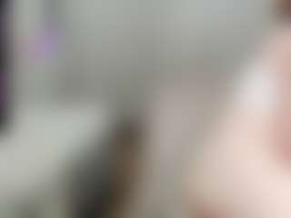 Live cam show with kittyhotass - Brown Eyes on StripNow