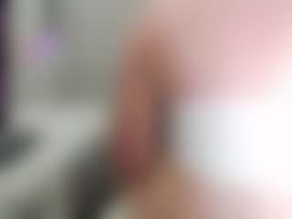 Live cam show with kittyhotass - Lesbian on https://playwithruby.com
