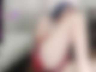 Live cam show with kittyhotass - Flashing on AdultVida.com