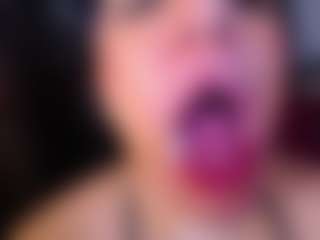 Live cam show with anastasiahanks - Milk on StripNow
