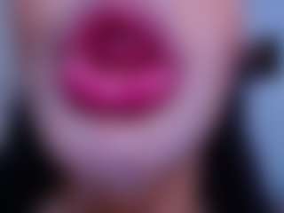 Live cam show with anastasiahanks - Milk on Lustler
