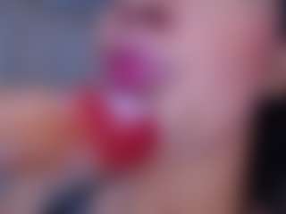 Live cam show with anastasiahanks - Milk on CamClone