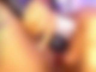 danybrunetteのライブセックスチャットショー