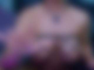 Live cam show with MinasVibe - Athletic Middle Aged on Fit Hotties