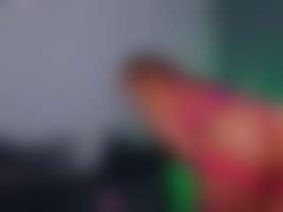 Live cam show with MinasVibe - Strip MILF on madthumbs