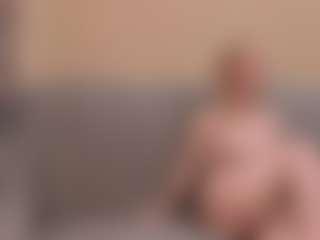 giweria's Live Sex Cam Show