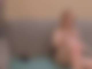 Live cam show with giweria - Fingers on Camsoda Late Night