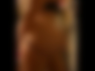 ThickWhiteGirl's Live Sex Cam Show