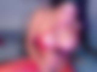 destinnemills MILF webcam performer live streaming