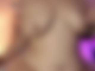 matilda-69x's Live Sex Cam Show