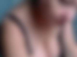 red-scarlett's Live Sex Cam Show
