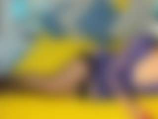 wildrossy's Live Sex Cam Show