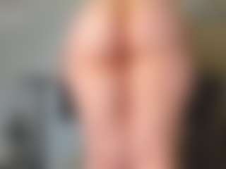 Live cam show with squirt-blondy - Sexmachine on Camsoda