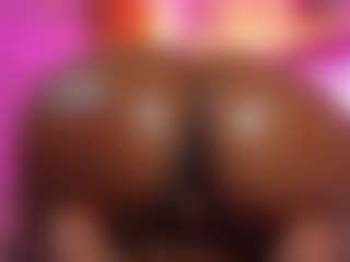 Lady Brown's Live Sex Cam Show