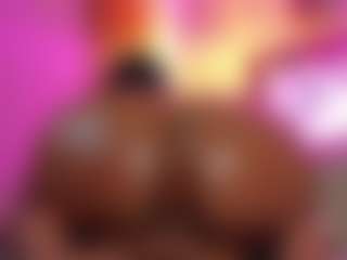 Lady Brown's Live Sex Cam Show