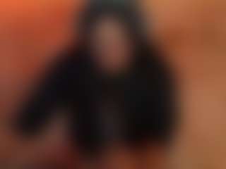 Live cam show with Lady Brown - Muscle on Dolls Live