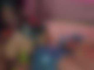 Live cam show with Lady Brown - Muscle on instabang
