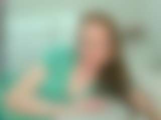 Live cam show with idealovnet - Green Eyes on Dolls Live