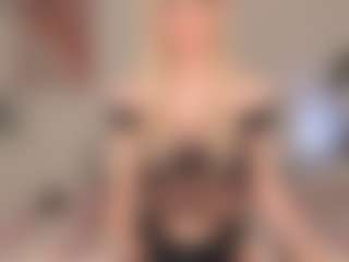 idealovnet's Live Sex Cam Show