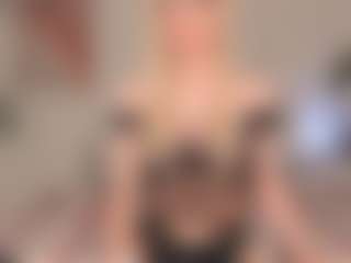 idealovnet's Live Sex Cam Show