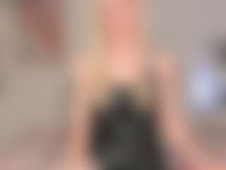 idealovnet's Live Sex Cam Show