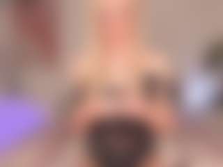 Live cam show with idealovnet - Trimmed on Mixed Magazine Live