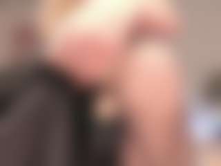 idealovnet's Live Sex Cam Show