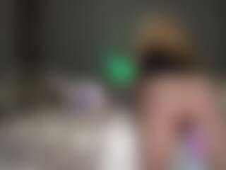 Live cam show with milf-lacey - Phatass on Sweet Sext