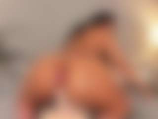 Live cam show with Kaitlyn Brown - Pretty on Camsoda
