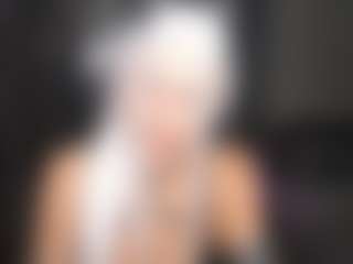 Ukrainian catwoman's Live Sex Cam Show