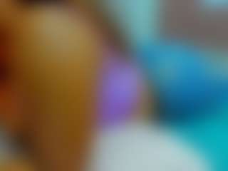 Live cam show with olivahot31 - Black Middle Aged on Streamer API