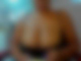 olivahot31's Live Sex Cam Show
