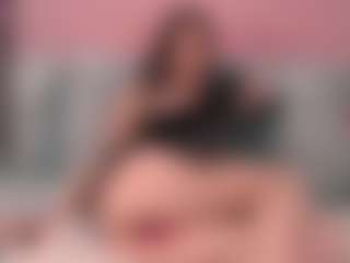 Live cam show with cindy-sweety - Striptease on Camming Site