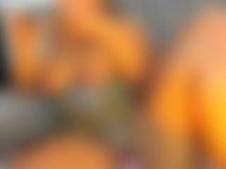 Onika's Live Sex Cam Show