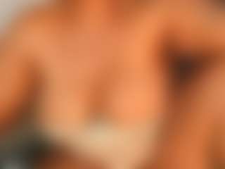 Onika's Live Sex Cam Show