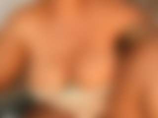Onika's Live Sex Cam Show