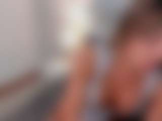 mili-moon's Live Sex Cam Show