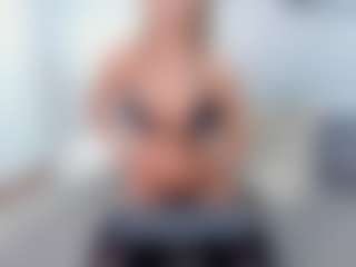 Live-Cam-Show mit mili-moon - Arab Athletic auf Camsoda