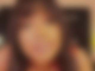 Live cam show with Beatzie - Wild on hornycams.live