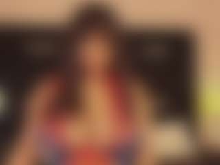 Beatzie's Live Sex Cam Show